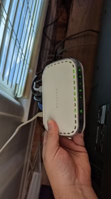 Netgear Dumb switch 2 (1Gbps)