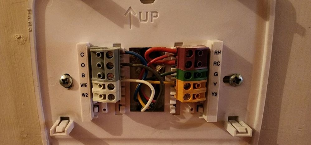 Heat Pump system original wiring. Nest Thermostat works except it doesn't