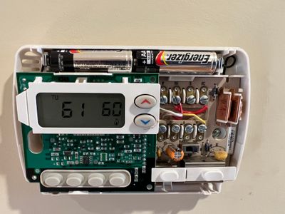 Thermostat.JPG