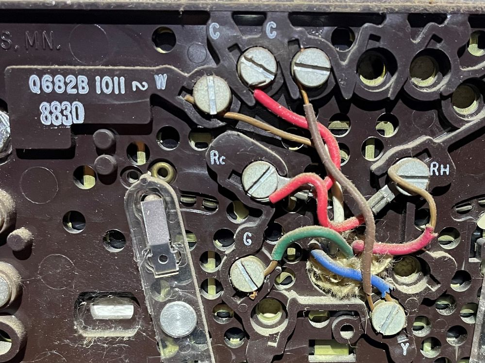 thermostat wirering.jpg
